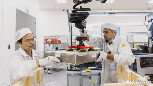 蘋果美國造AI服務器首批發貨，首位向特朗普寄贈禮品的科技巨頭